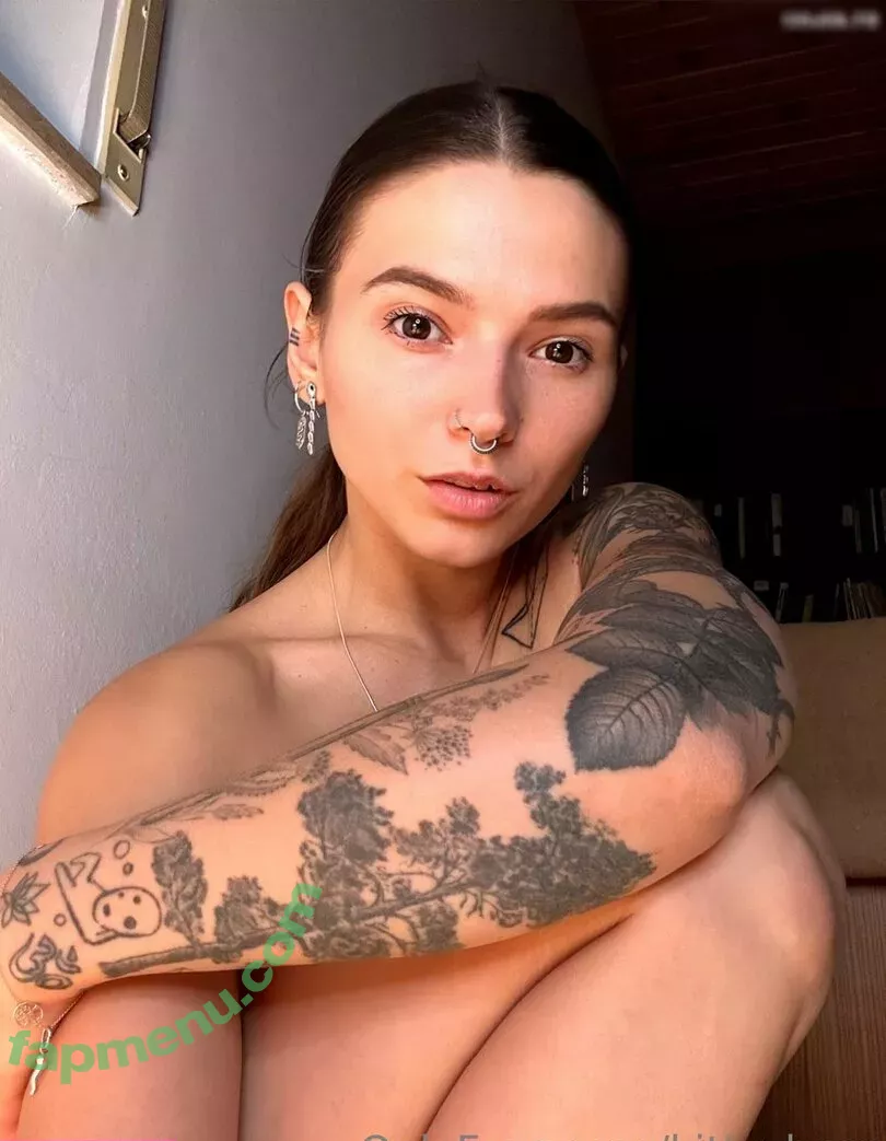 Kitty Berg nude photo #1193 (kitty_berg / kittyberg)