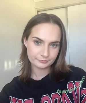 Kitty Liz / kirraelliott20 / kittyliz20 nude photo #0003