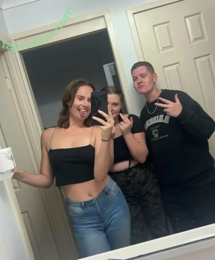 Kitty Liz nude photo #0013 (kirraelliott20 / kittyliz20)