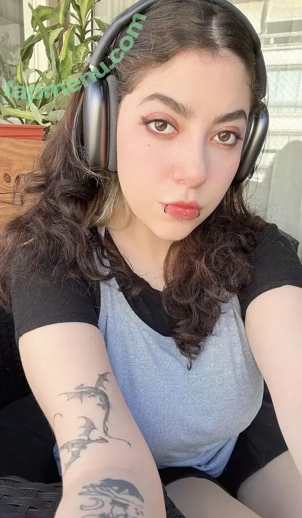 kittydanx nude photo #0003 (kittydanx)
