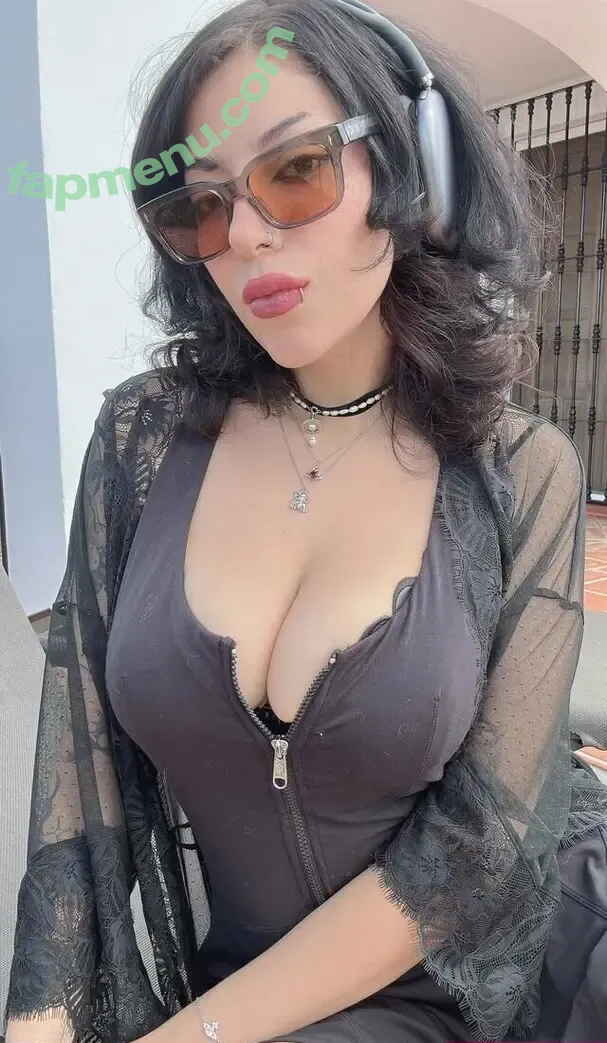 kittydanx nude photo #0011 (kittydanx)