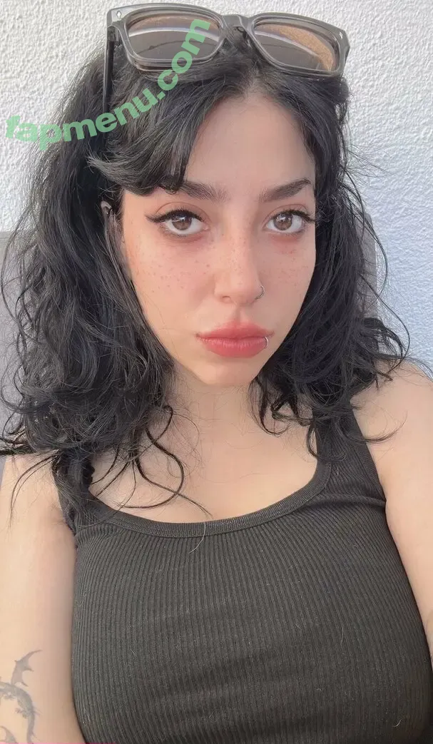 kittydanx nude photo #0006 (kittymikiblue)