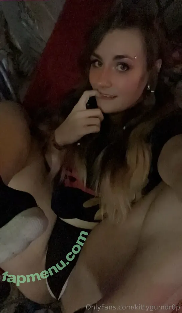 kittygumdr0p nude photo #0071 (Actual spelling on her)