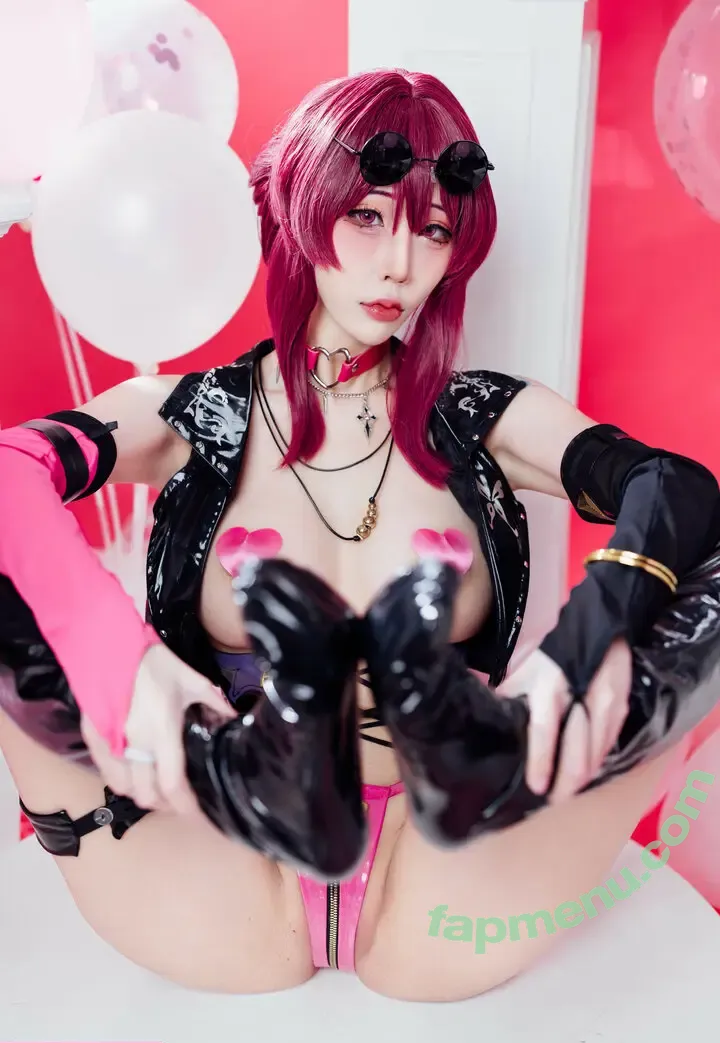 Kittyisfluffy nude photo #0056 (kittyisfluffy.uwu)
