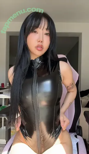  nude photo #0003