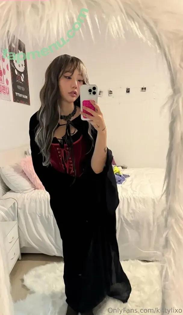 kittylixo nude photo #0001 (kittylixo)