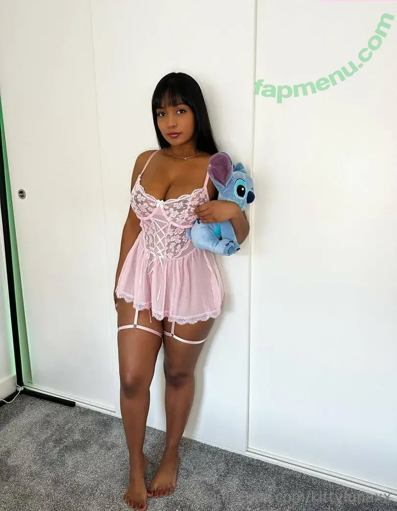 kittylunaxx nude photo #0002 (kittyluna)