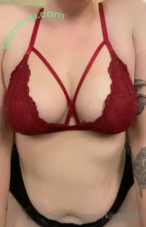  nude photo #0002