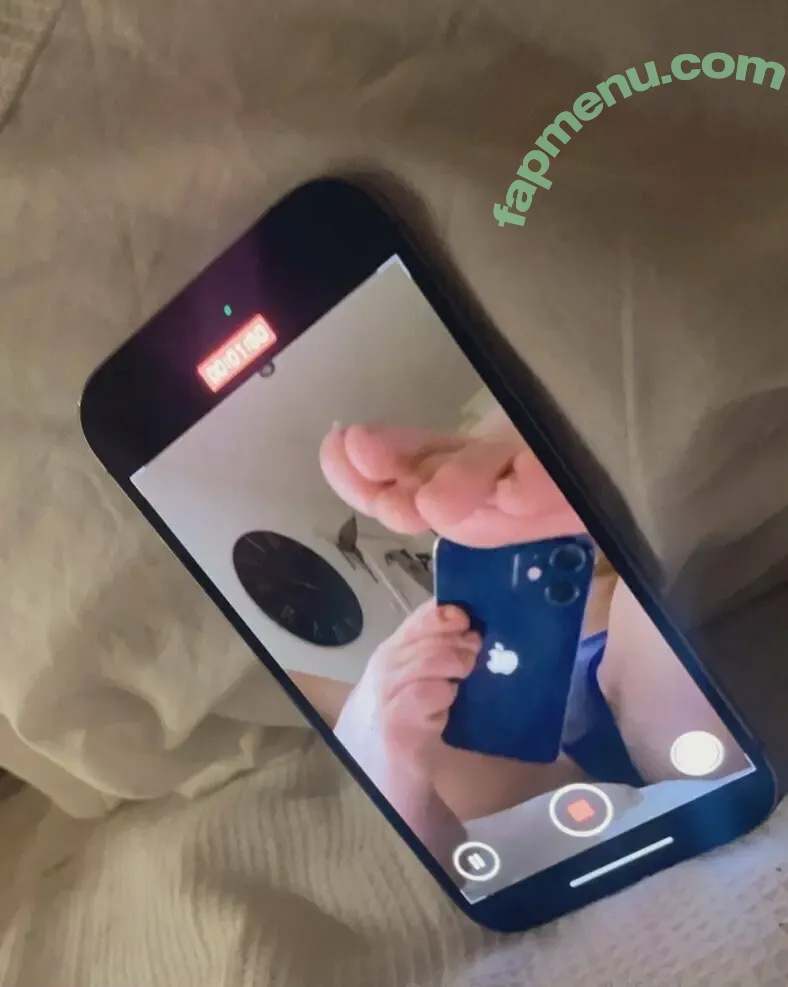 kjfeetqueen nude photo #0006 (kj.fqq)