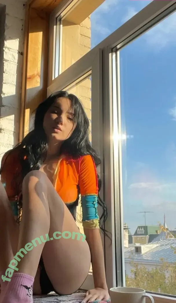 Kkarrrambaby nude photo #0006 (Karrrambaby)