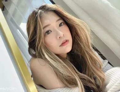 Kkatamina / Miyoung nude photo #0073