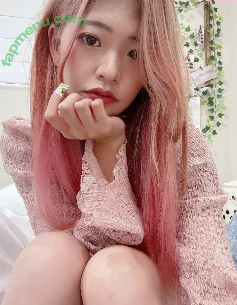 Kkatamina nude photo #0011 (Miyoung)
