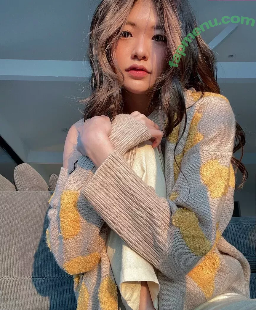 Kkatamina nude photo #0033 (Miyoung)