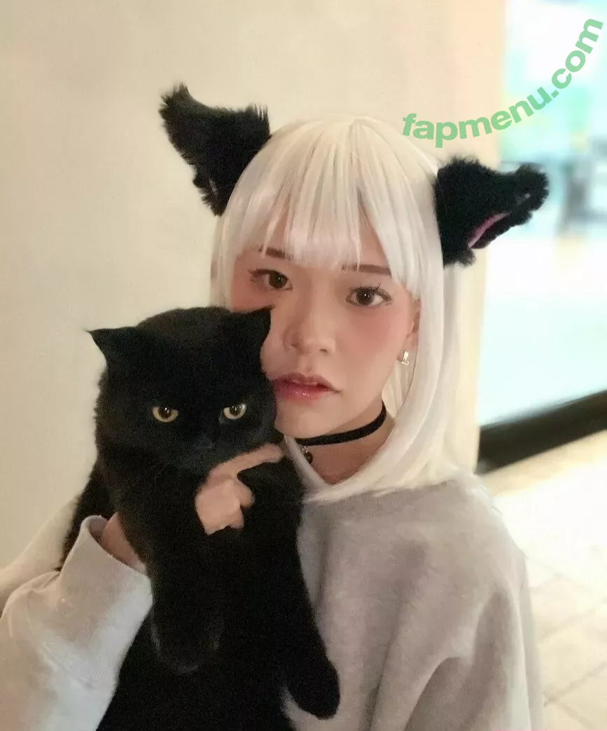 Kkatamina nude photo #0048 (Miyoung)