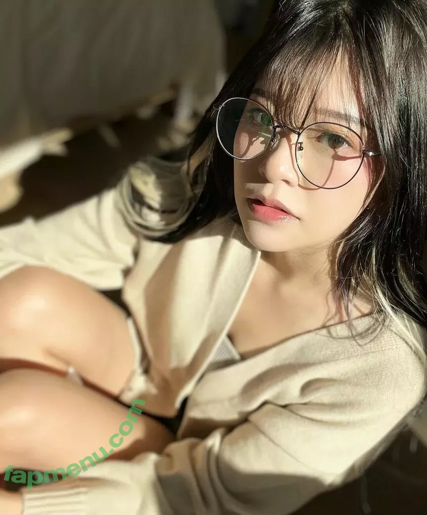 Kkatamina nude photo #0055 (Miyoung)