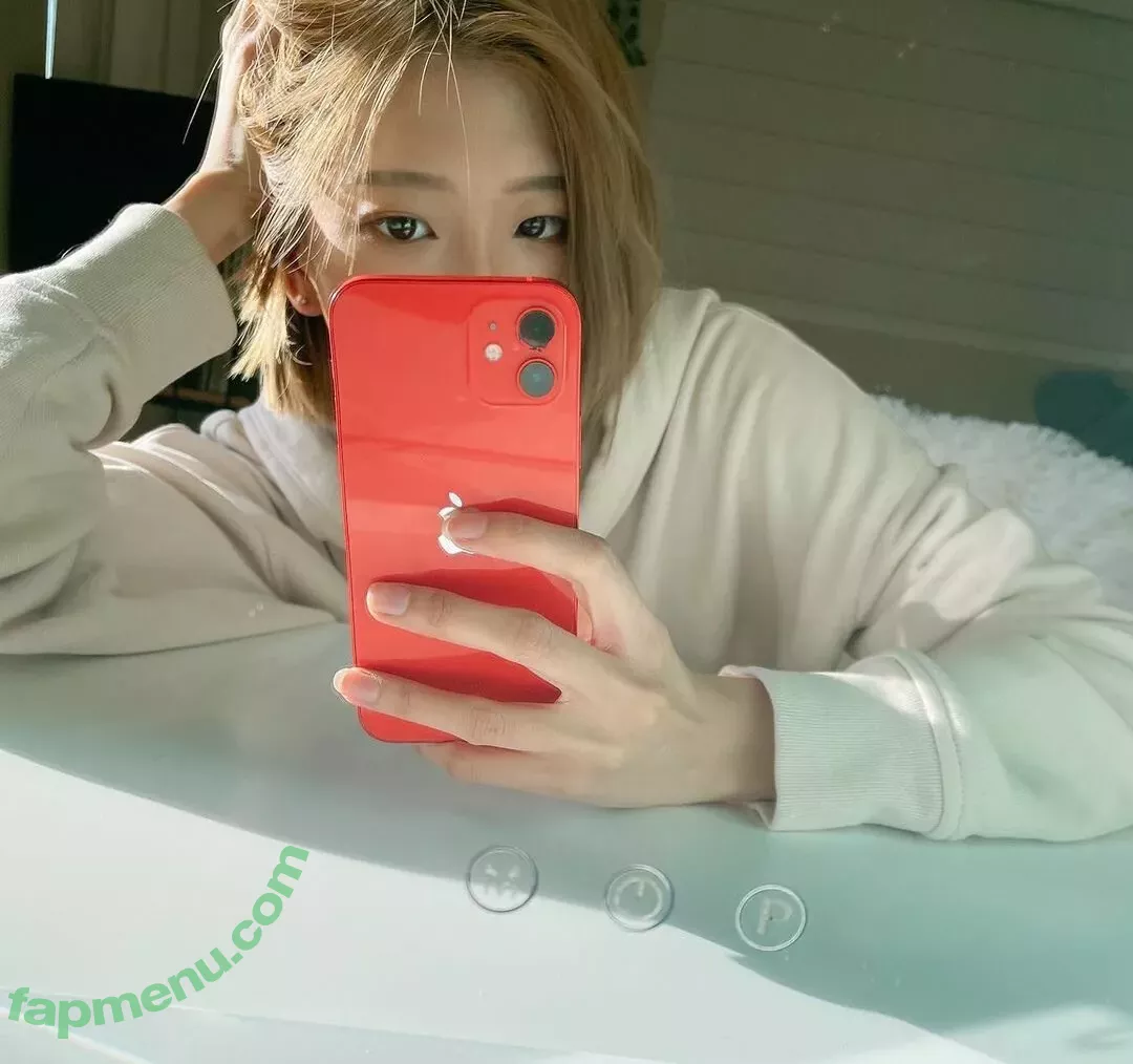 Kkatamina nude photo #0141 (Miyoung)