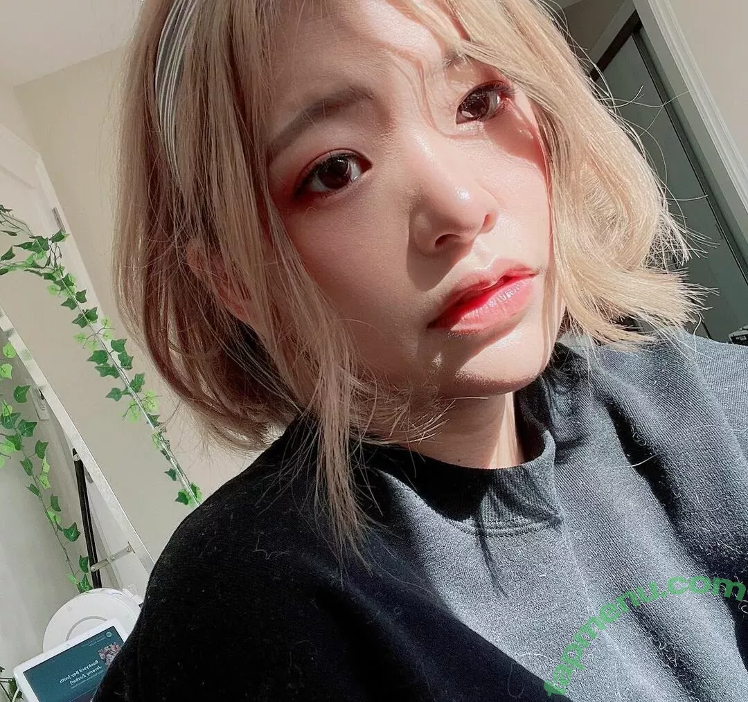 Kkatamina nude photo #0143 (Miyoung)
