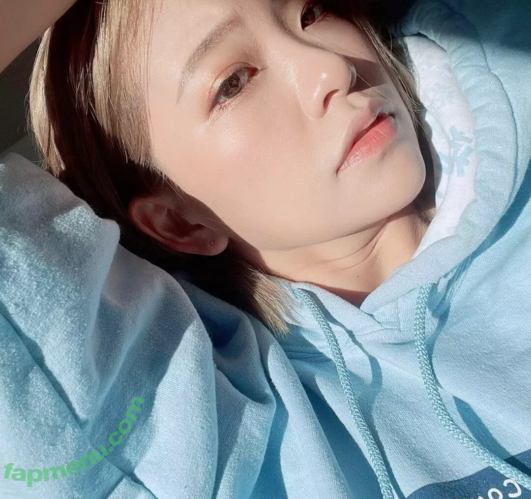 Kkatamina nude photo #0176 (Miyoung)