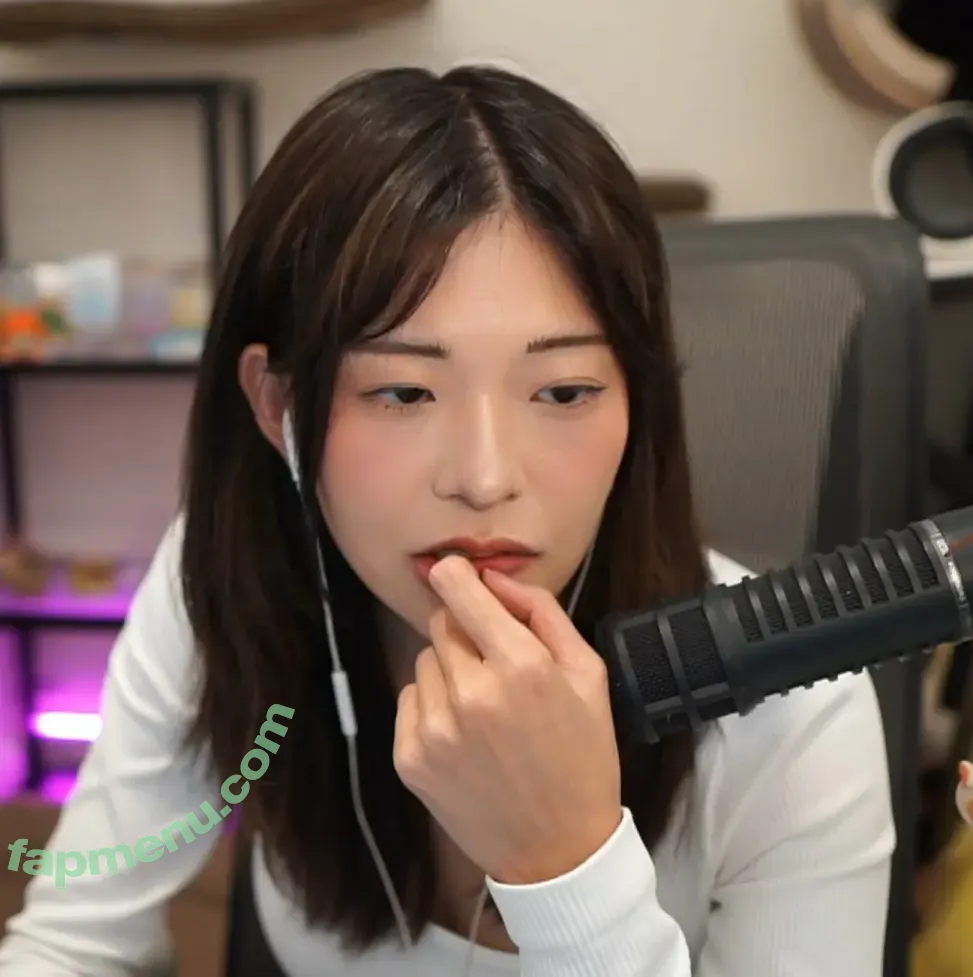 Kkatamina nude photo #0338 (Miyoung)