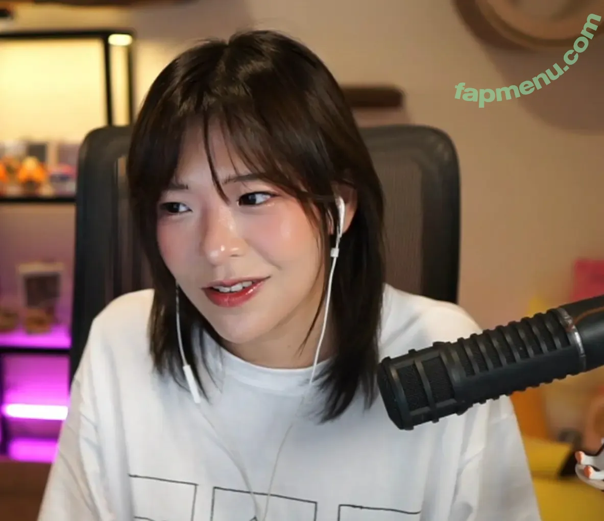 Kkatamina nude photo #0372 (Miyoung)