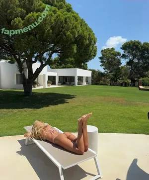 Klarahellqvistt / klarahellqvist nude photo #0355