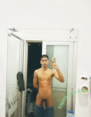  nude photo #0004