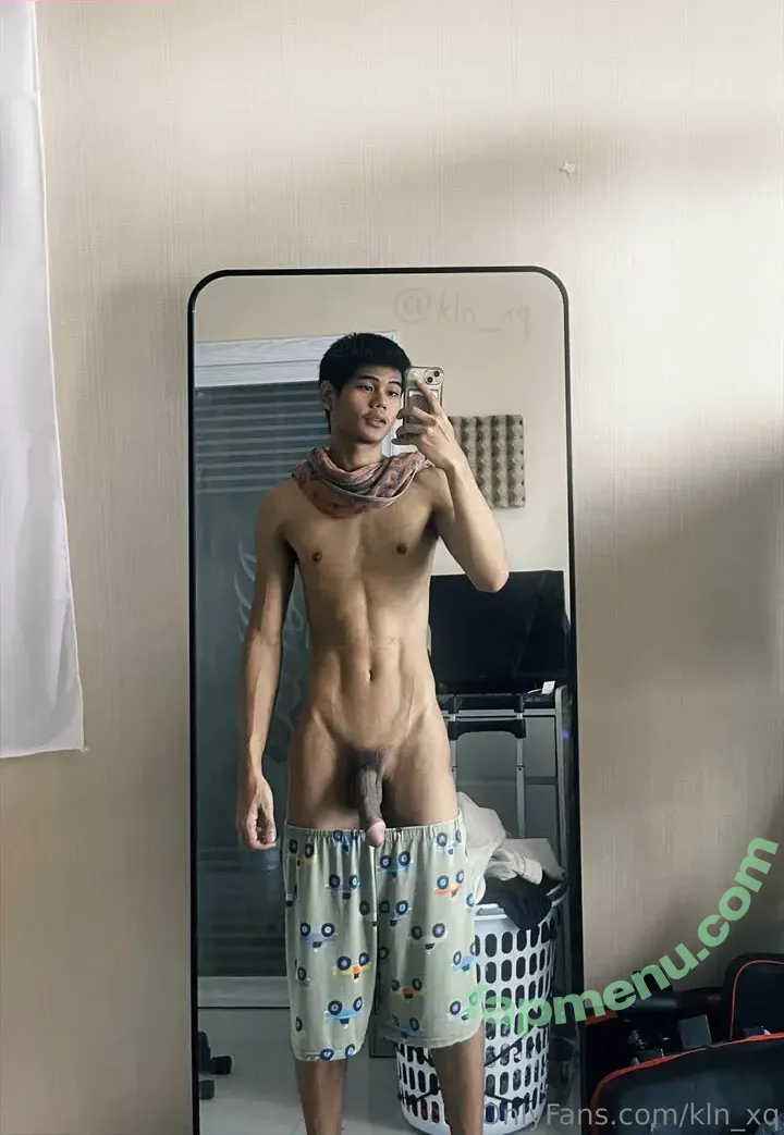 kln_xq nude photo #0020 (kln_xq)