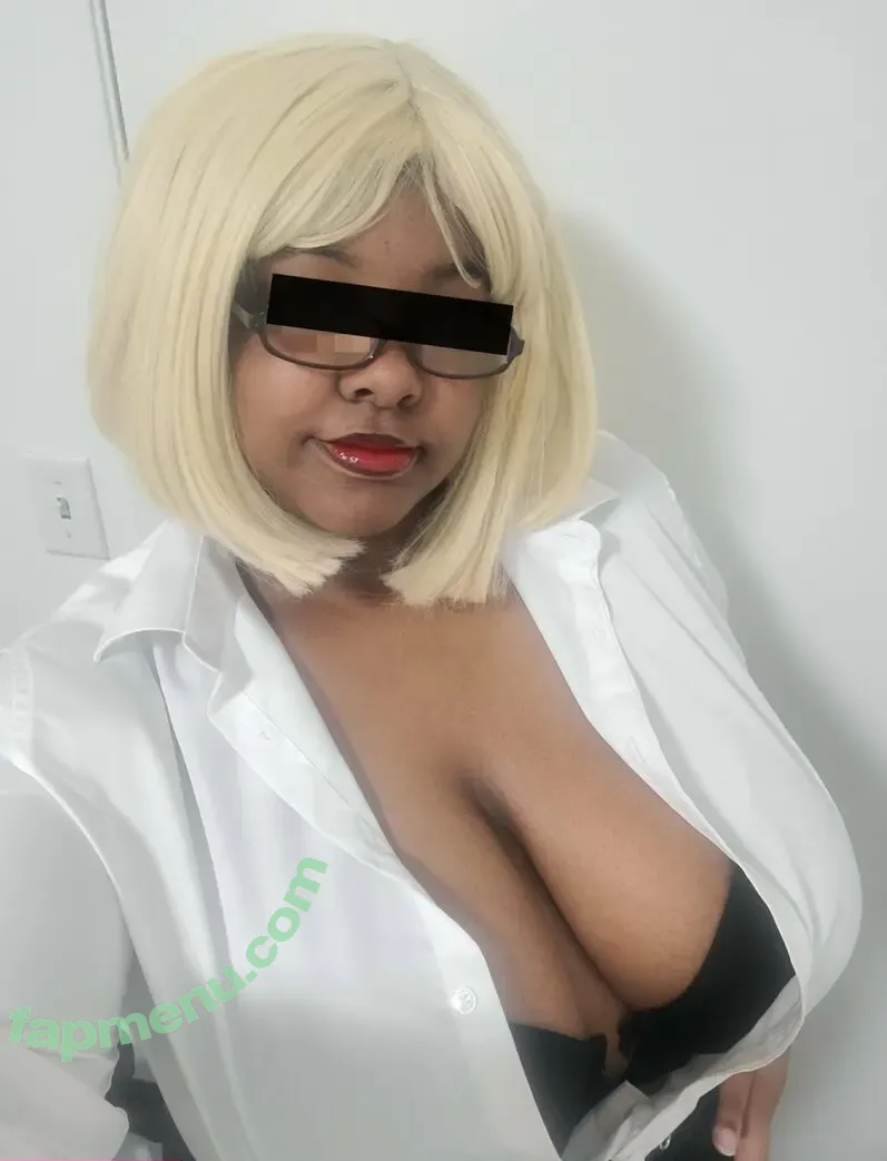 kngtitania nude photo #0001 (kianakittanna)