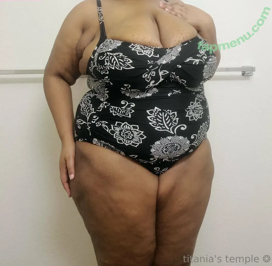 kngtitania nude photo #0006 (kianakittanna)