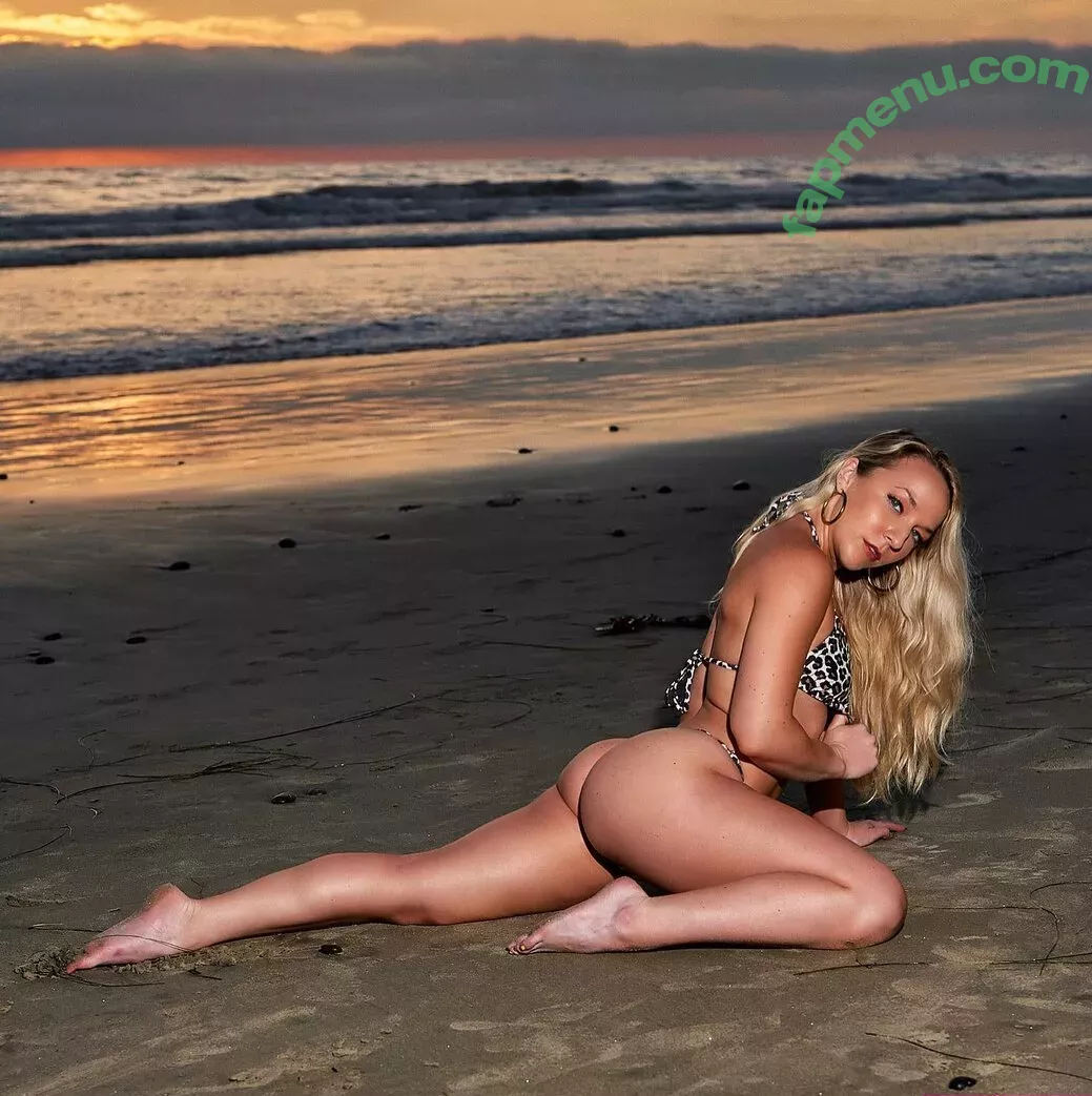 Korrine Portley nude photo #0002 (korinneportley)