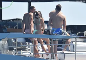Kourtney Kardashian / kourtney_kardashian / kourtneykardash nude photo #1357
