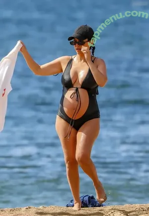 Kourtney Kardashian / kourtney_kardashian / kourtneykardash nude photo #1503