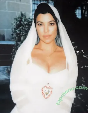 Kourtney Kardashian / kourtney_kardashian / kourtneykardash nude photo #1516