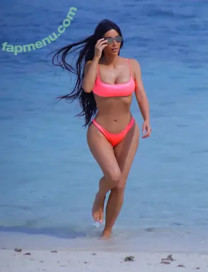 Kourtney Kardashian / kourtney_kardashian / kourtneykardash nude photo #1568
