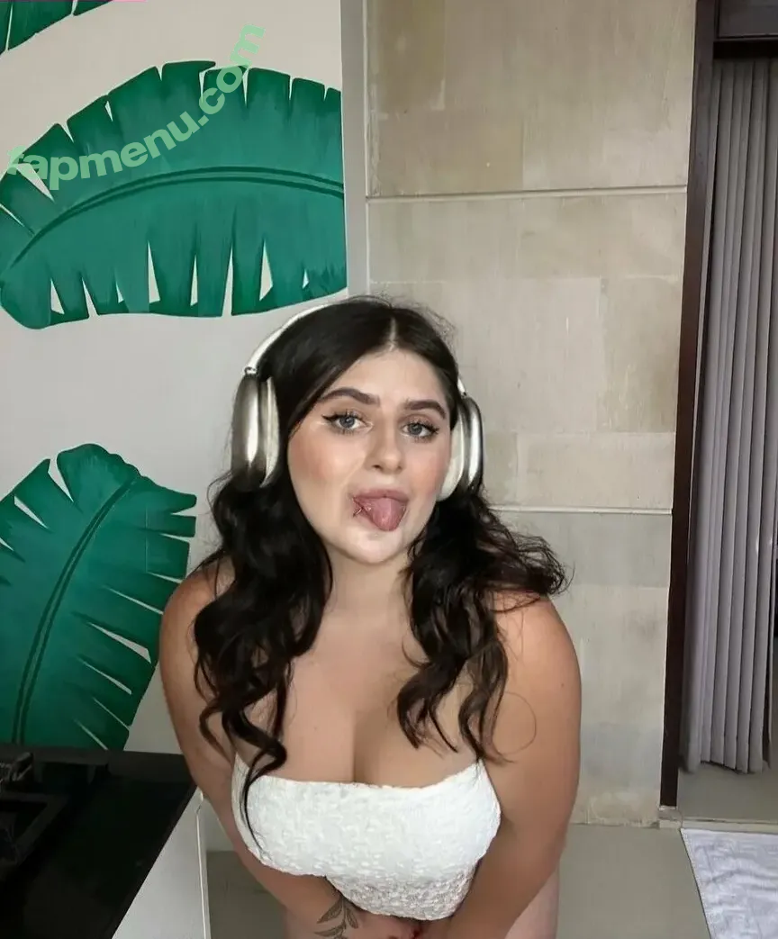 kris_juicy nude photo #0093 (kristijuicy)