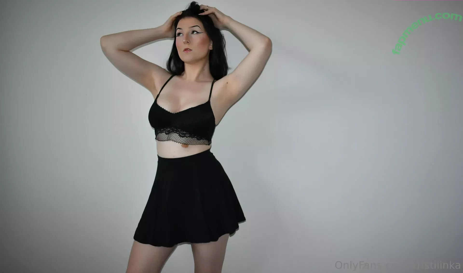 kristiiinka nude photo #0001 (kristiiinka__)
