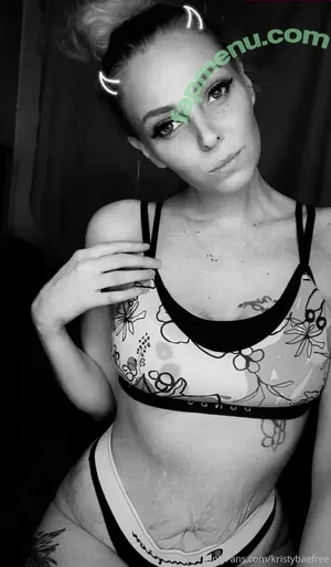 kristybaefree / kriistybae nude photo #0008