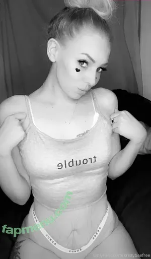 kristybaefree / kriistybae nude photo #0010