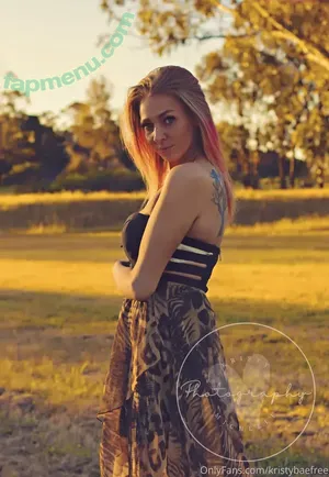 kristybaefree / kriistybae nude photo #0021