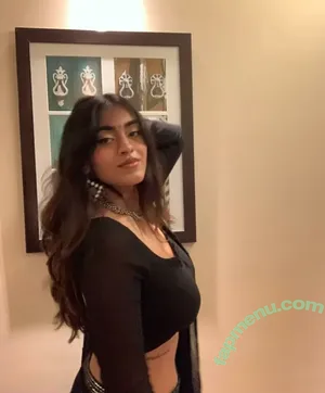 Kriti Jain / kritiii444 / kritiijainn nude photo #0072