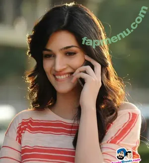 Kriti Sanon / kritisanon nude photo #0248