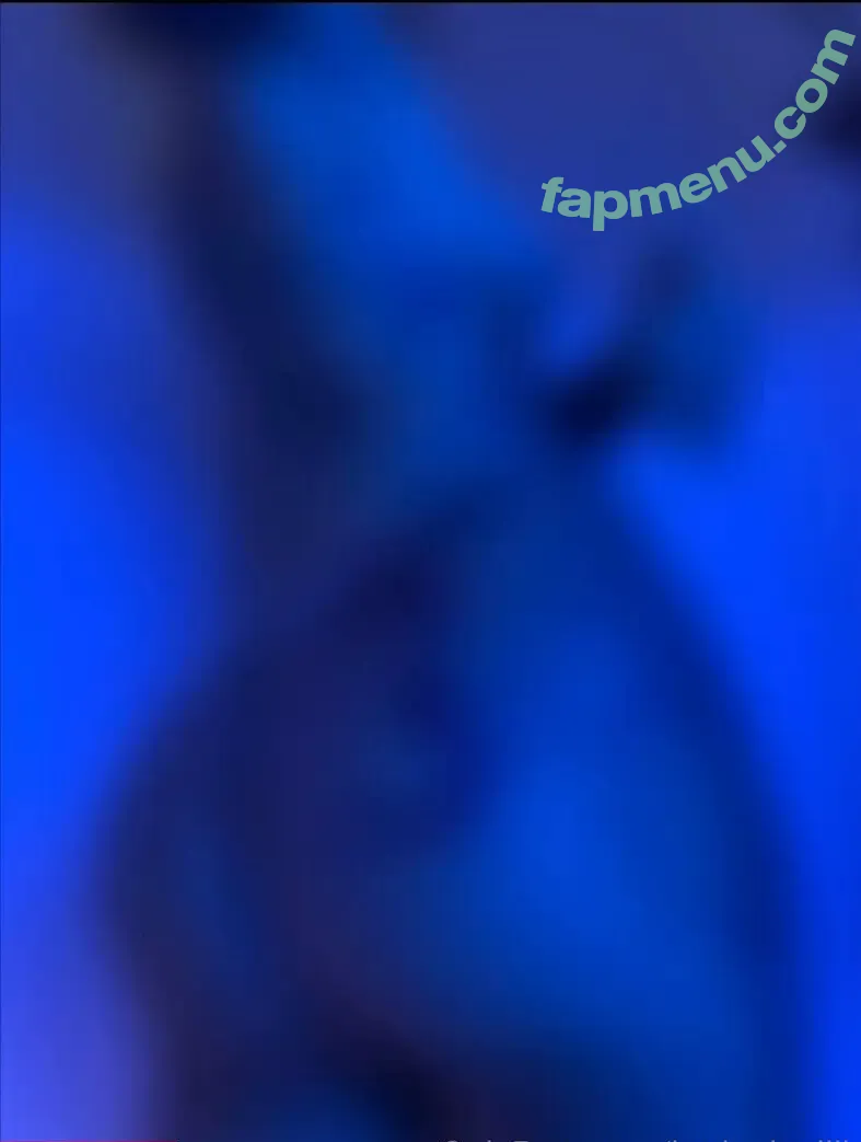 krokodeallll nude photo #0005 (krokodeal)