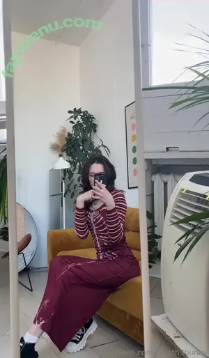 kroliczeksara / SaraTheBunnyIG / sara_thebun nude photo #0034