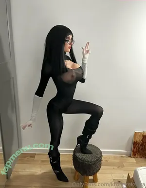 kroliczeksara / SaraTheBunnyIG / sara_thebun nude photo #0036
