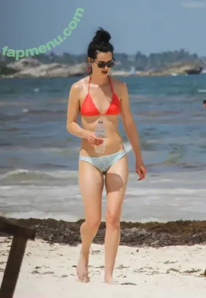 Krysten Ritter / therealkrystenritter nude photo #0579