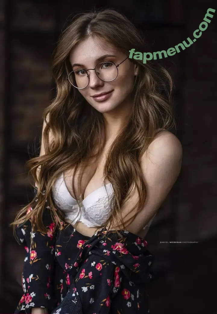 Kudinova nude photo #0015 (Kudinova)