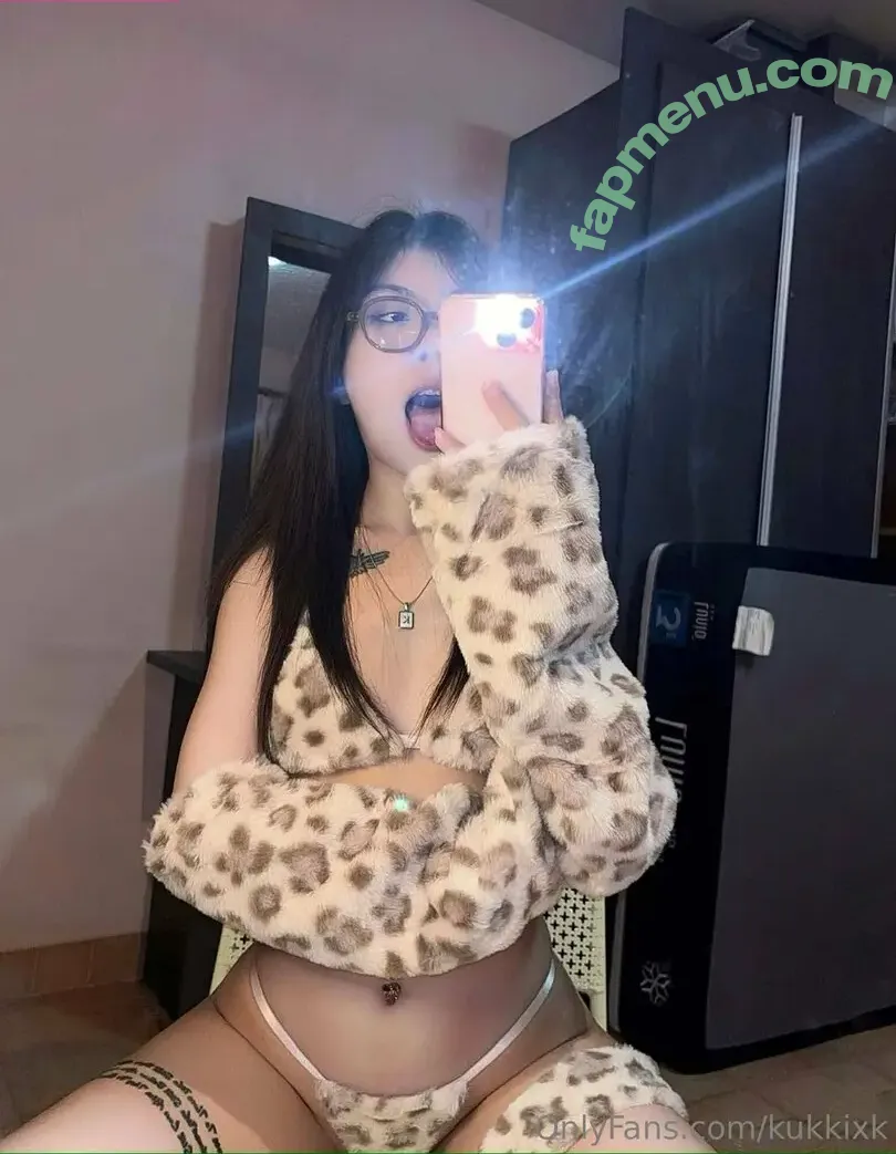 kukkixk nude photo #0007 (Kukkik / k.ukkixk)