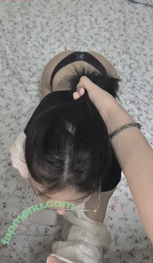 kukkixk nude photo #0012 (Kukkik / k.ukkixk)