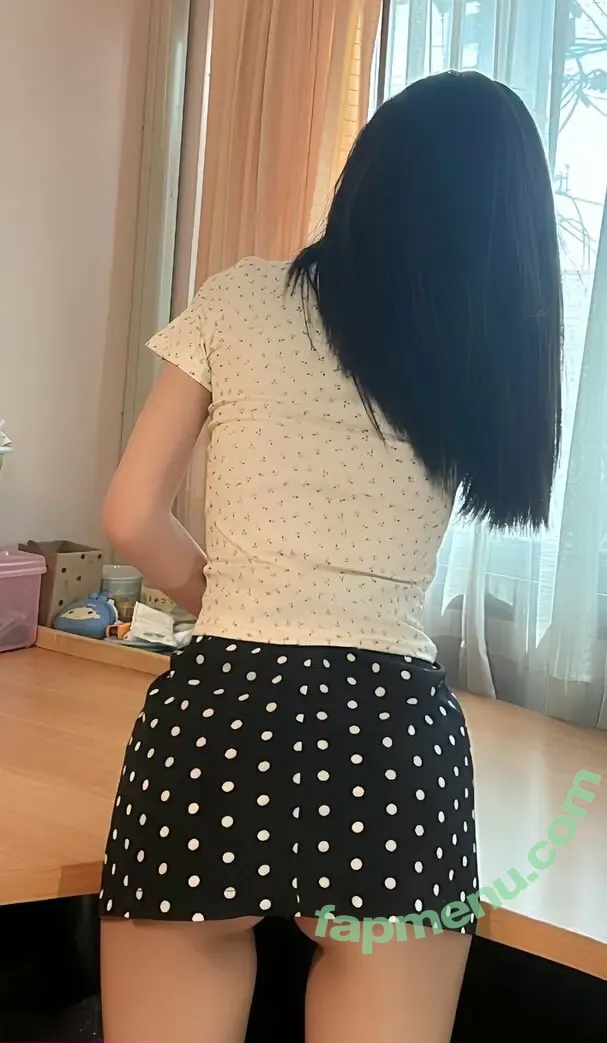 kukkixk nude photo #0023 (Kukkik / k.ukkixk)
