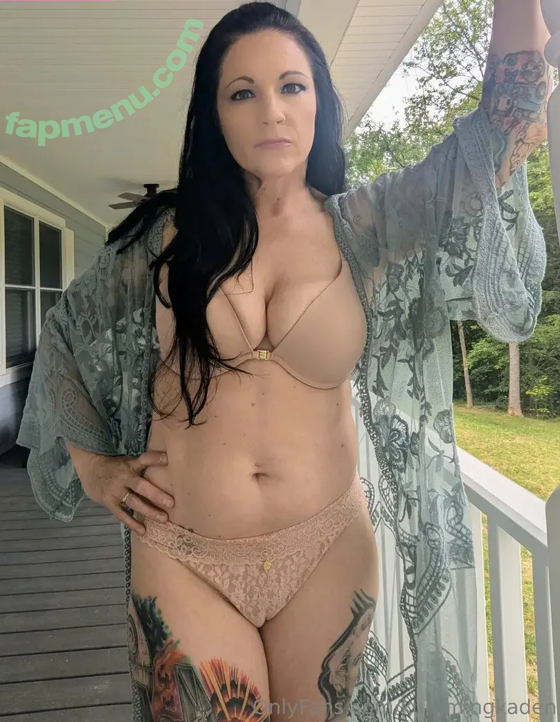 kummingkaden nude photo #0041 (kandid_with_kaden)